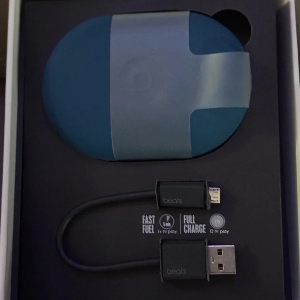 Beats by Dre Powerbeats3 Wireless Earphones - Dark Blue